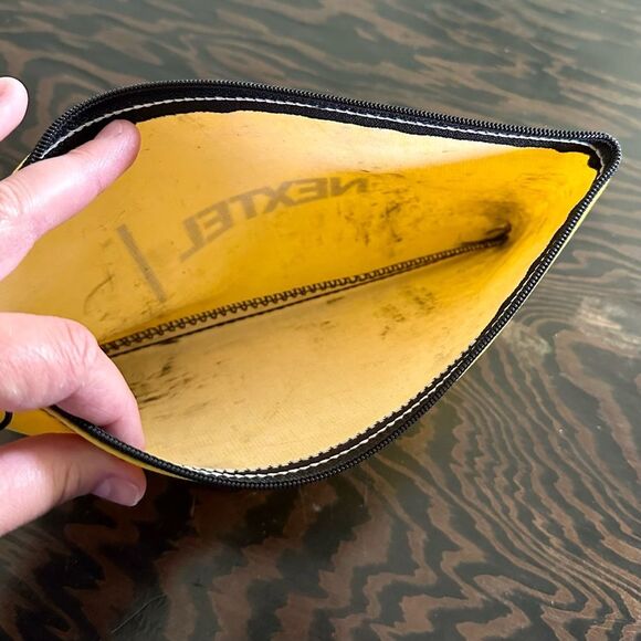 Vintage Nextel Money Bag (209) - Picture 3 of 3